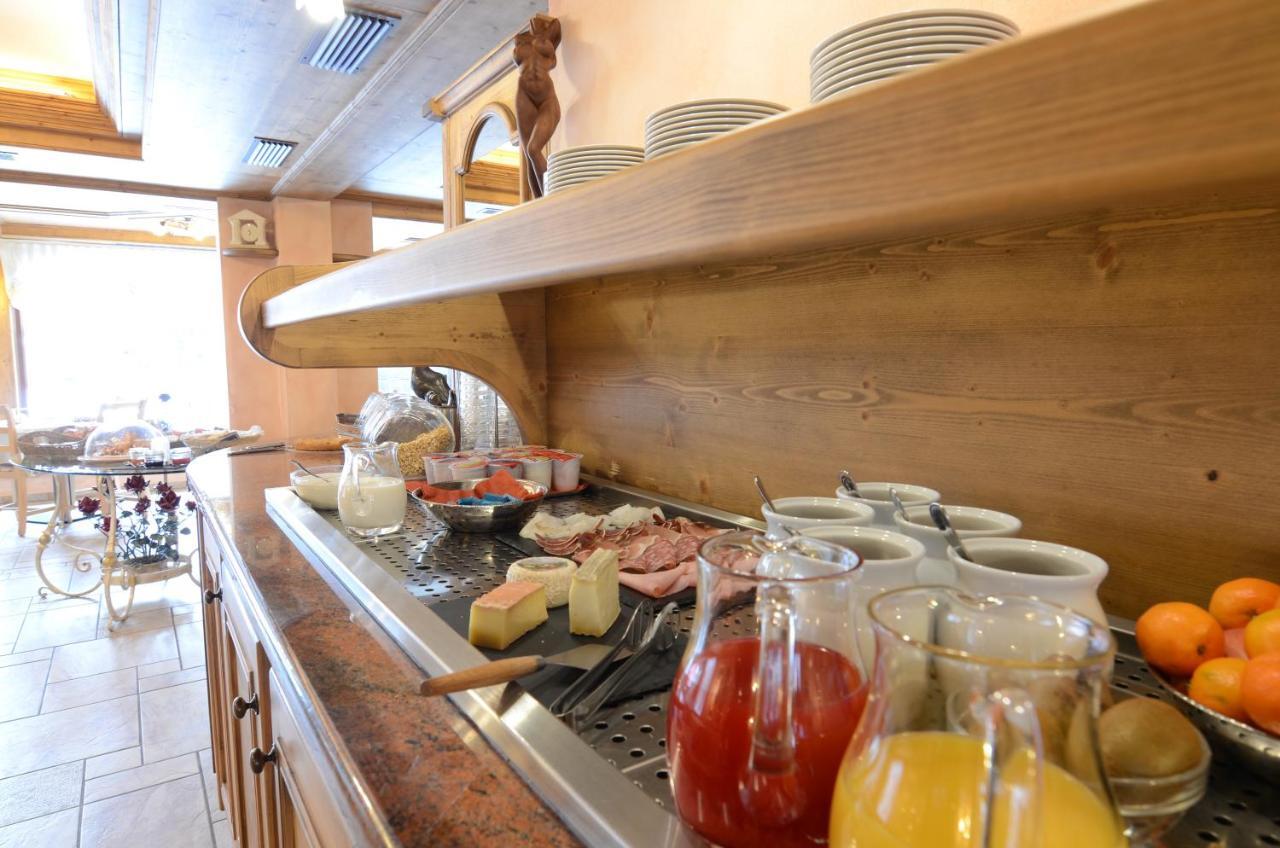 Albergo Alpenrose Livigno Luaran gambar